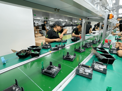 日產(chǎn)三萬臺(tái),月產(chǎn)百萬臺(tái)!新都速度太贊了~